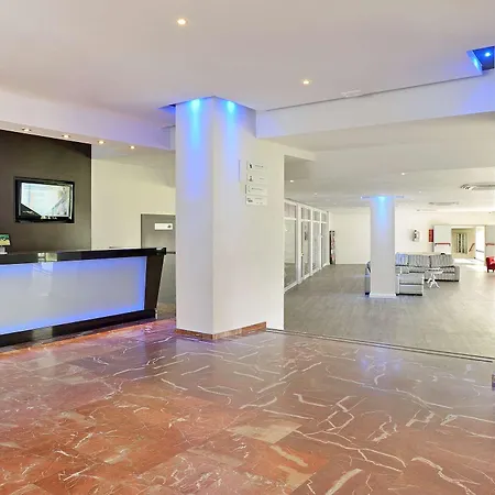 Sol By Melia Puerto Marina 3* トレモリノス