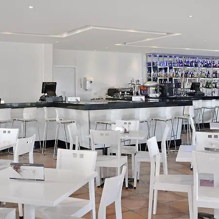 Sol Puerto Marina מלון דירות 3*