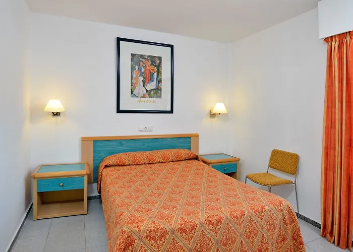 Sol Puerto Marina 3*