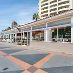 SOL by Meliá Puerto Marina Torremolinos
