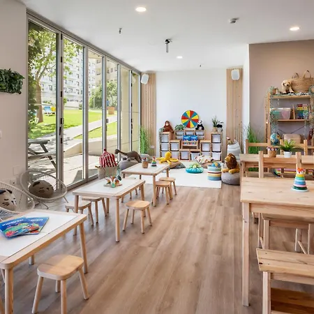 アパートホテル Sol Puerto Marina トレモリノス