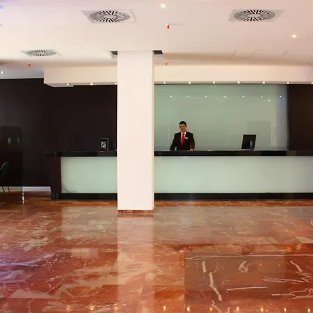 아파트호텔 Sol Puerto Marina 3*