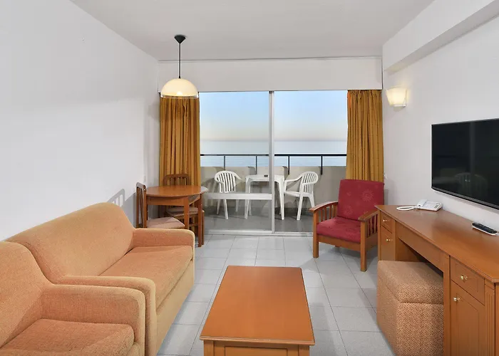 Aparthotel Sol Puerto Marina