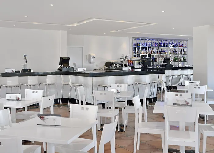 Sol Puerto Marina Aparthotel 3*