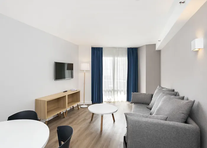 Sol Puerto Marina Aparthotel