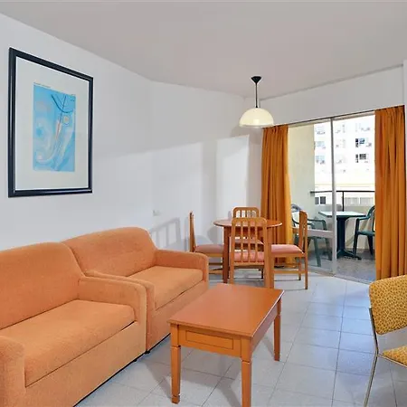 Sol Puerto Marina 3* טורמולינוס