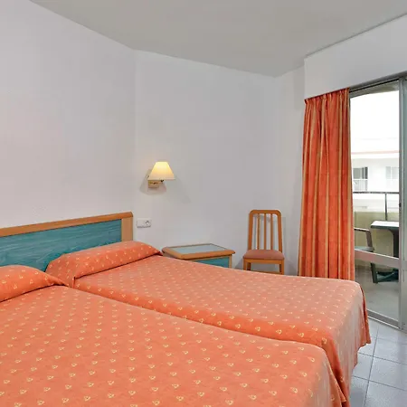 Sol Puerto Marina טורמולינוס