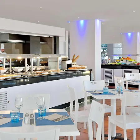 מלון דירות Sol Puerto Marina