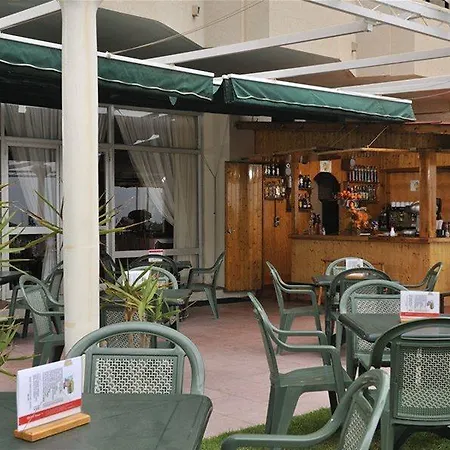 מלון דירות Sol Puerto Marina 3*